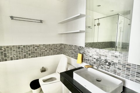 Studio dans le Condo à Sathon, Bangkok, Thaïlande  № 170827 - photo 7