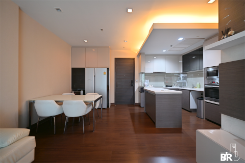Condo in Bangkok, Thailand, 2 bedrooms № 186708 - photo 4
