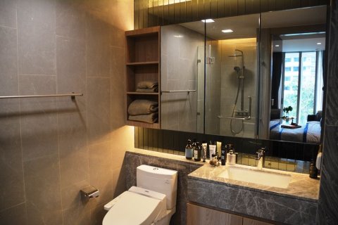 Студия в кондо в Ваттхане, Бангкок, Таиланд № 159655 - фото 15