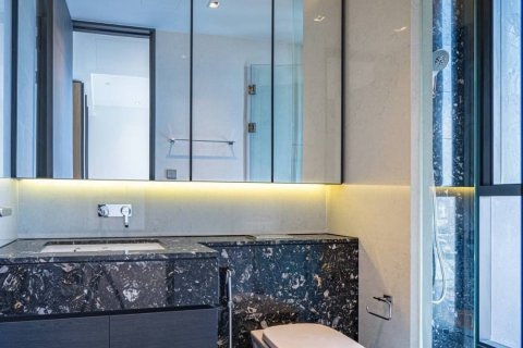 Condo in Watthana, Bangkok, Thailand, 2 bedrooms  № 133875 - photo 16