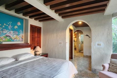 Вилла в Вичите, Таиланд с 6 спальнями  № 133880 - фото 26