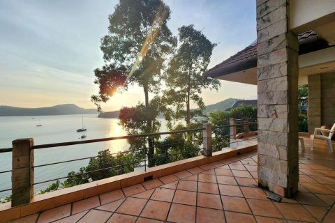 Вилла в Вичите, Таиланд с 6 спальнями  № 133880 - фото 5