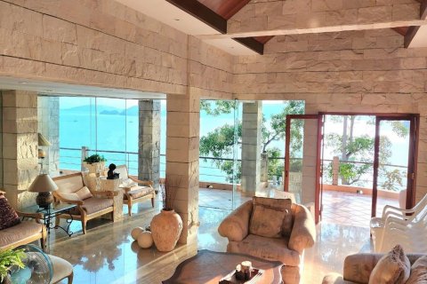 Вилла в Вичите, Таиланд с 6 спальнями  № 133880 - фото 1