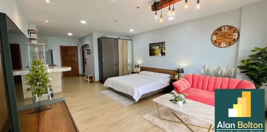 Estudio en el condominio en Jomtien Beach, Pattaya, Tailandia № 211297