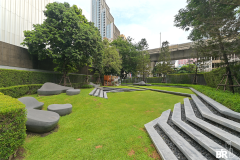 Condo in Bangkok, Thailand, 3 bedrooms № 190017 - photo 6