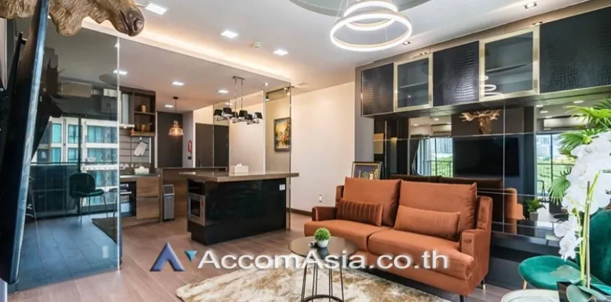 Condo à Pathum Wan, Bangkok, Thaïlande, 2 chambres  № 214426