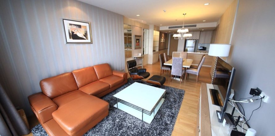 Condo in Bangkok, Thailand, 2 bedrooms  № 157495