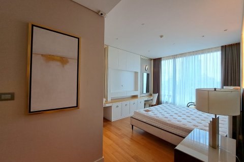 Condo in Bangkok, Thailand, 2 bedrooms  № 157493 - photo 8