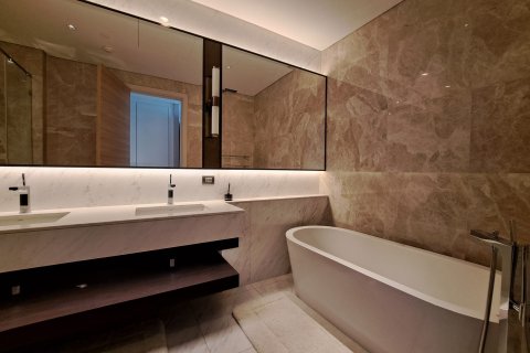 Condo in Bangkok, Thailand, 2 bedrooms  № 157493 - photo 3