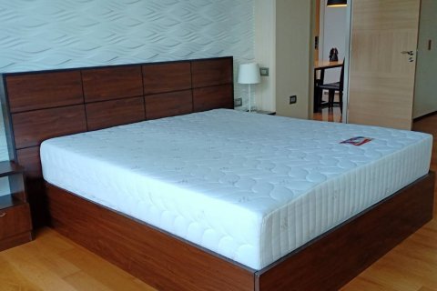 Condo in Bangkok, Thailand, 2 bedrooms  № 157496 - photo 10