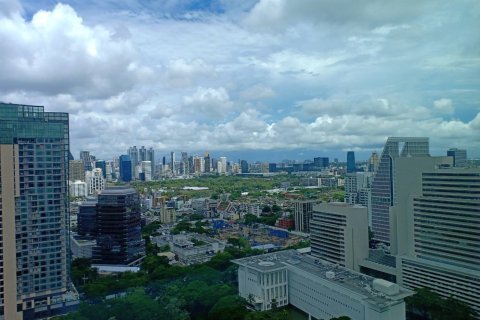 Condo in Bangkok, Thailand, 2 bedrooms  № 157496 - photo 11