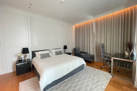 Condo in Bangkok, Thailand, 2 bedrooms  № 157494 - photo 6