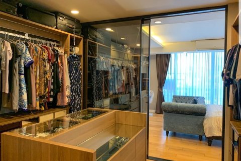 Condo à Bangkok, Thaïlande, 3 chambres  № 157492 - photo 17