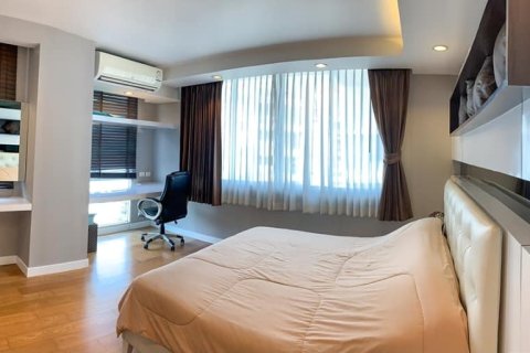 Condo à Bangkok, Thaïlande, 3 chambres  № 157492 - photo 23