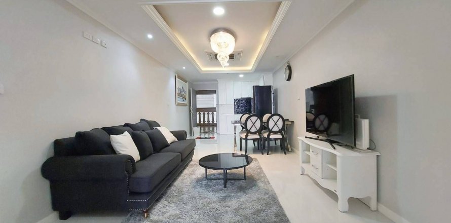 Studio in the Condo in Bang Rak, Bangkok, Thailand № 135853