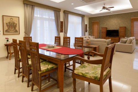 Villa à Pattaya, Thaïlande 15 chambres № 135855 - photo 13