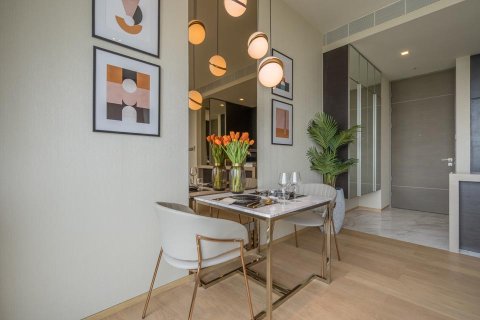 Condo à Sathon, Bangkok, Thaïlande, 1 chambre  № 200882 - photo 21
