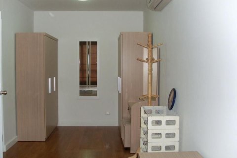 Studio dans le Condo à Khlong Toei, Bangkok, Thaïlande  № 149118 - photo 6