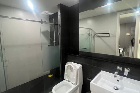 Кондоминиум с 2 спальнями в Пхая Тая, Бангкок, Таиланд № 149116 - фото 3