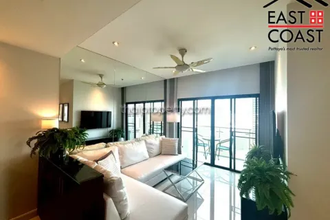 Condo in Pattaya, Thailand, 2 bedrooms  № 212270