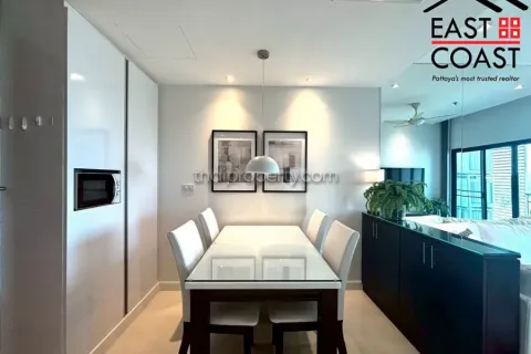 Condominio de 2 dormitorios en Pattaya, Tailandia № 212270 - foto 2