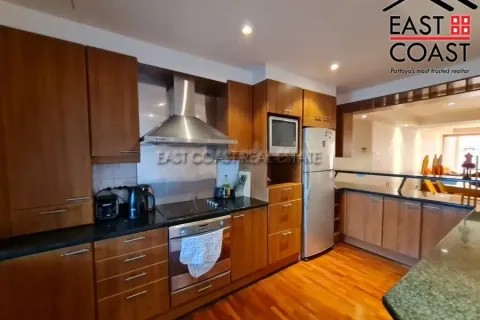 Condominio de 4 dormitorios en Pattaya, Tailandia № 212273 - foto 8