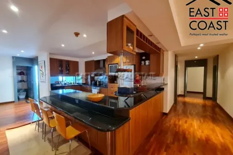 Condominio de 4 dormitorios en Pattaya, Tailandia № 212273 - foto 6