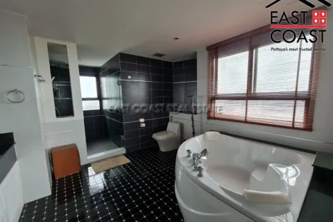 Condominio de 4 dormitorios en Pattaya, Tailandia № 212273 - foto 13