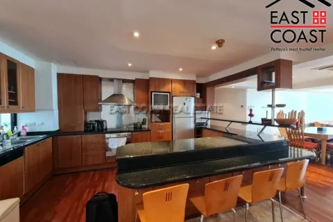 Condominio de 4 dormitorios en Pattaya, Tailandia № 212274 - foto 7