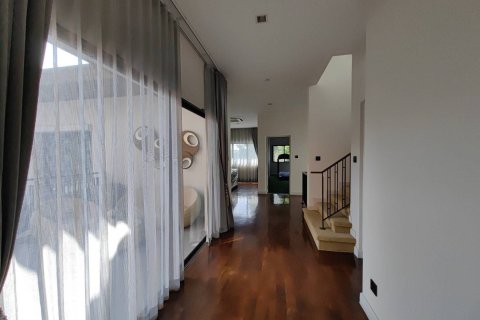 House in Saphan Sung, Bangkok, Thailand 5 bedrooms № 148528 - photo 14