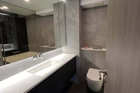 Condo in Huai Khwang, Bangkok, Thailand, 3 bedrooms  № 148531 - photo 10