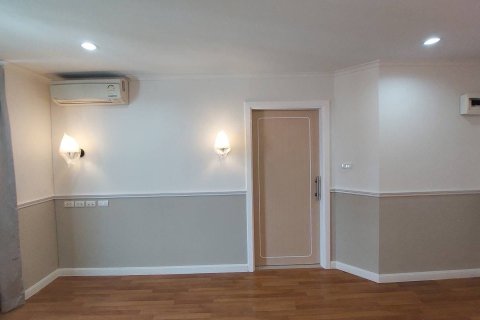 Condo in Yan Nawa, Bangkok, Thailand, 2 bedrooms  № 148527 - photo 3
