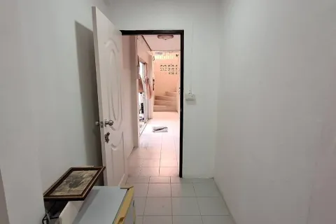 House in Hua Hin, Thailand 7 bedrooms № 149288 - photo 14