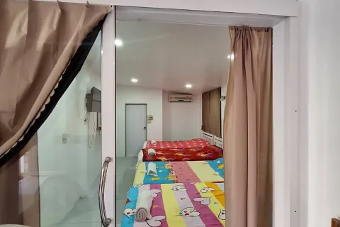 House in Hua Hin, Thailand 7 bedrooms № 149288 - photo 7