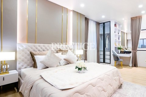 House in Pattaya, Thailand 4 bedrooms № 198170 - photo 17