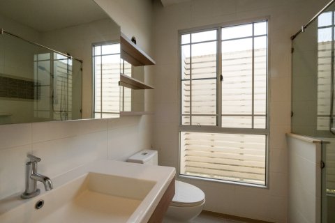 House in Chiang Mai, Thailand 3 bedrooms № 155339 - photo 19