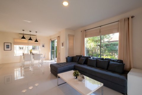 House in Chiang Mai, Thailand 3 bedrooms № 155339 - photo 5