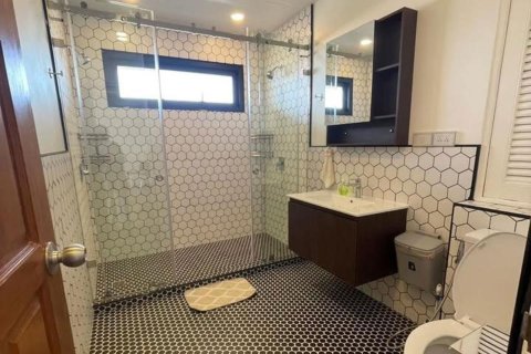 Condo in Chiang Mai, Thailand, 2 bedrooms  № 155344 - photo 9