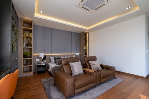 Villa in Chiang Mai, Thailand 4 bedrooms № 155340 - photo 22