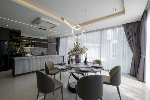 Вилла в Чиангмае, Таиланд с 4 спальнями № 155340 - фото 8