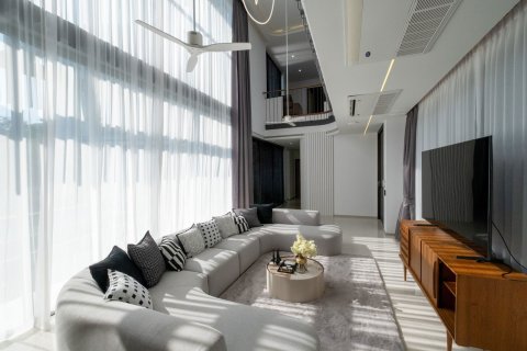 Villa in Chiang Mai, Thailand 4 bedrooms № 155340 - photo 7