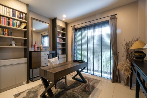 House in Chiang Mai, Thailand 3 bedrooms № 155341 - photo 7