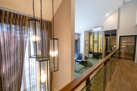 House in Chiang Mai, Thailand 3 bedrooms № 155341 - photo 14