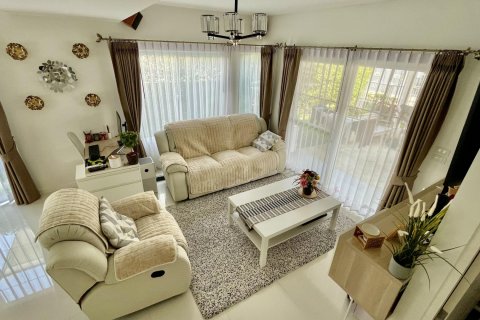 Maison à Samut Prakan, Thaïlande 4 chambres № 137435 - photo 2