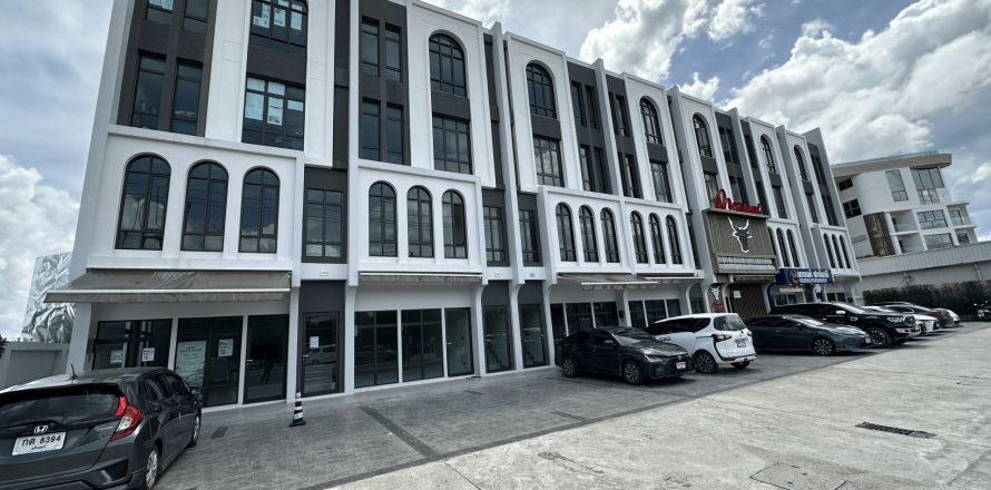 Commercial property in Phuket, Thailand № 147543