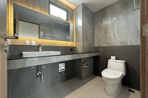 Commercial property in Phuket, Thailand № 147543 - photo 8