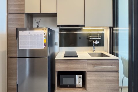 Studio dans le Condo à Phaya Thai, Bangkok, Thaïlande  № 147546 - photo 6