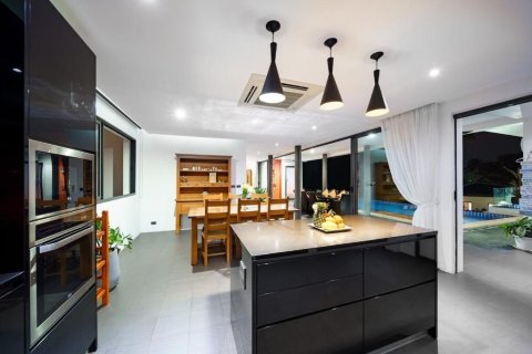 Вилла в Самуи, Таиланд с 7 спальнями  № 147540 - фото 21