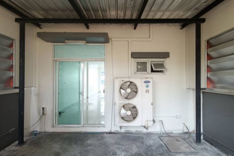 Townhouse in Prawet, Bangkok, Thailand 2 bedrooms № 161612 - photo 17