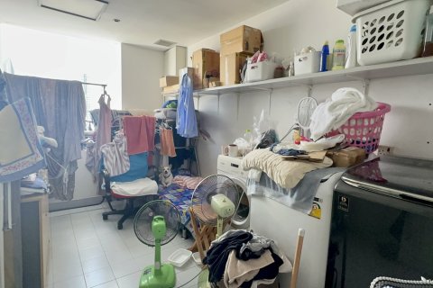 Condo à Watthana, Bangkok, Thaïlande, 3 chambres № 201032 - photo 10